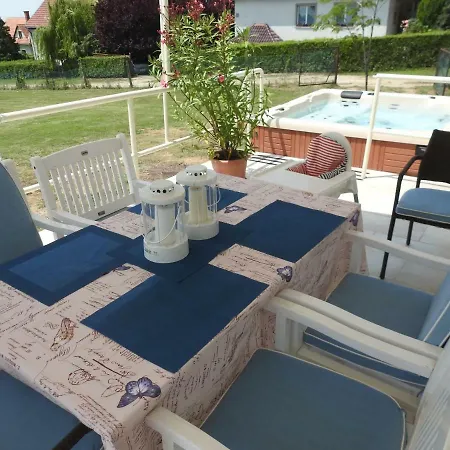 Blue Beach House Révfülöp