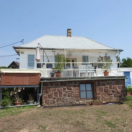 Blue Beach House Révfülöp
